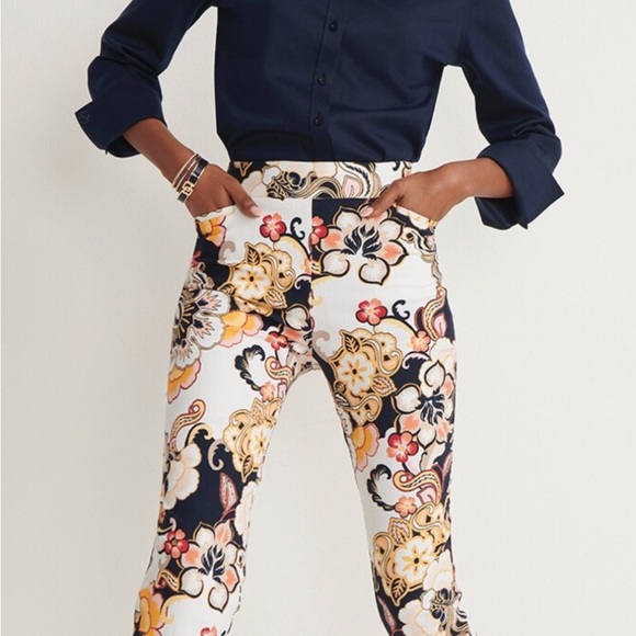 CHICOS BRIDGITTE WARM FLORAL ANKLE PANT SIZE Chicos 2 which is Size 12 - Picture 4 of 8